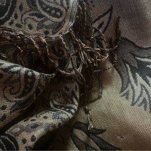 Fall/Winter Black/Gray Metallic Accented Shawl